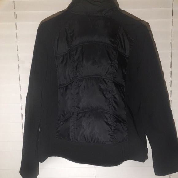 Guess Performance Wear Jacket NWOT - Picture 2 of 3